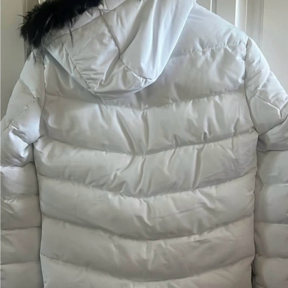 VIP Men's White Puffer Jacket - Picture 2 of 3